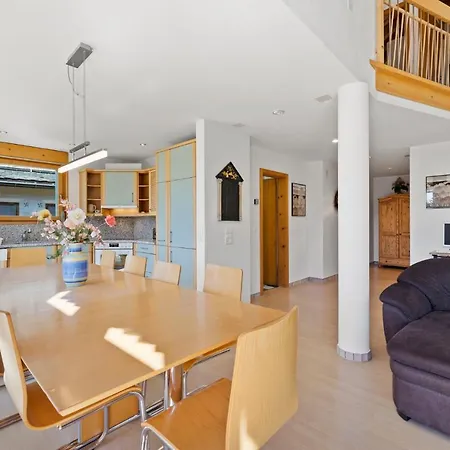 Golden Peaks Hébergement de vacances *